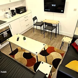  Apartment Sleephouse