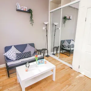 Apartamento Flat Near Liverpool St & Shoreditch London., Londres